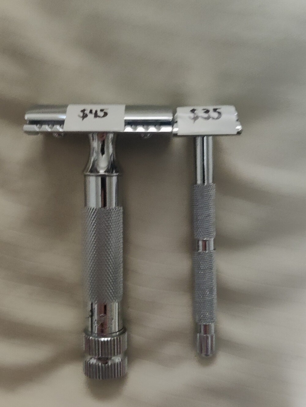 Classic Double-Edge Safety Razor - Chrome Finish, Get Both - Picture 2 of 3